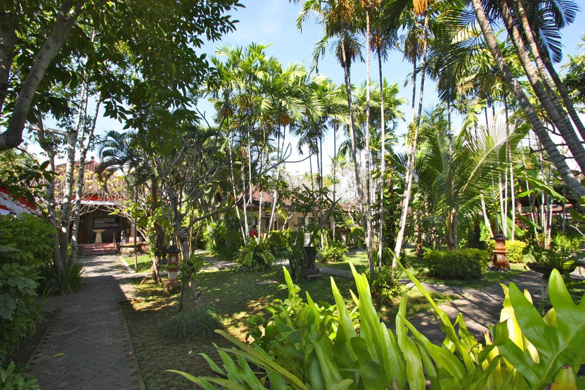 Bumi Ayu Bungalow Sanur Екстериор снимка